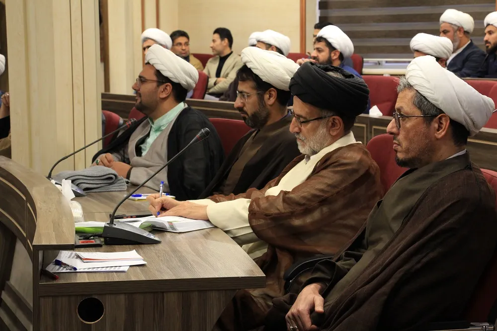 دوره معرفت افزایی و توانمندسازی ائمه جماعات دانشگاه فرهنگیان سراسر کشور برگزار شد