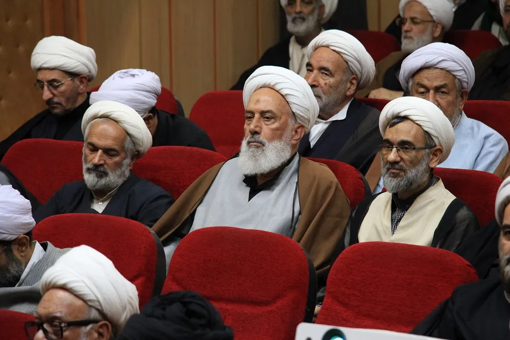 پیش اجلاس نماز مساجد در قم برگزار شد