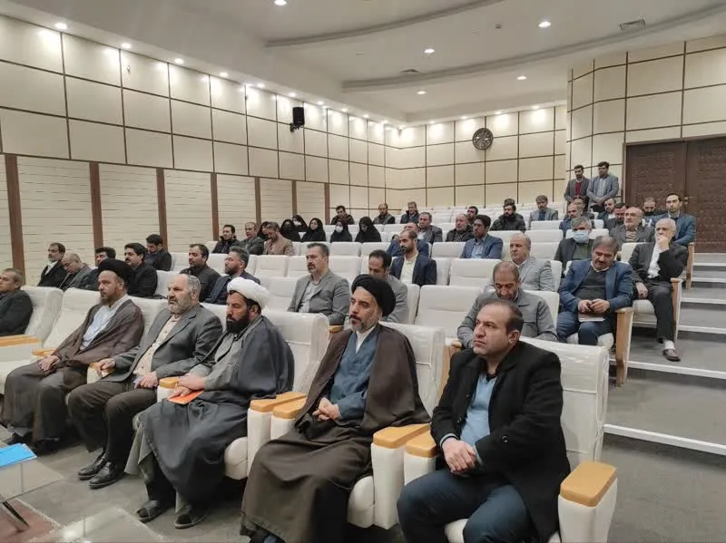ادارات در تجهیز نمازخانه و ترویج فرهنگ نماز هم اعتبار و هم تکلیف دارند
