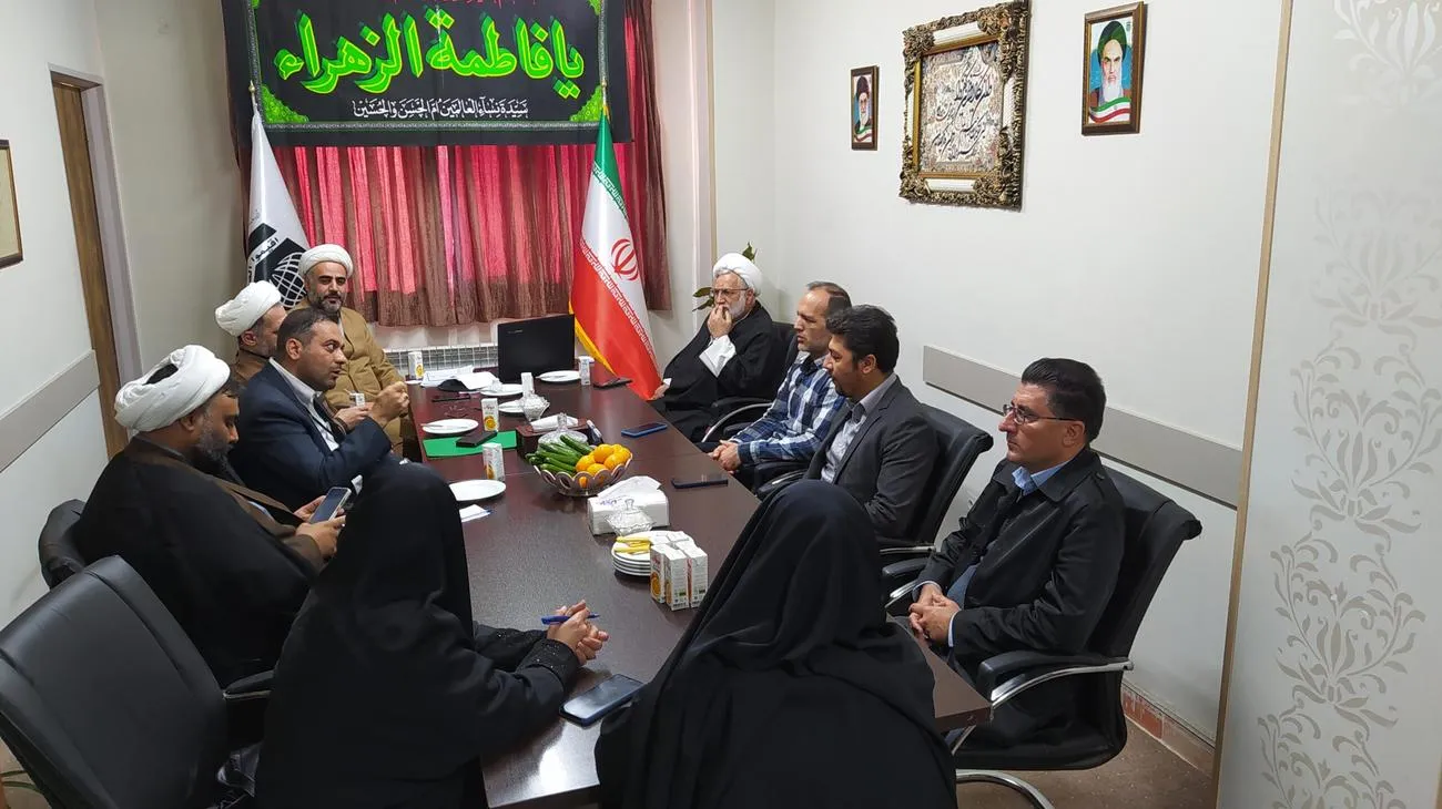 اولین جلسه هم اندیشی و دانش افزایی دبیران نماز دستگاههای اجرایی استان برگزار شد