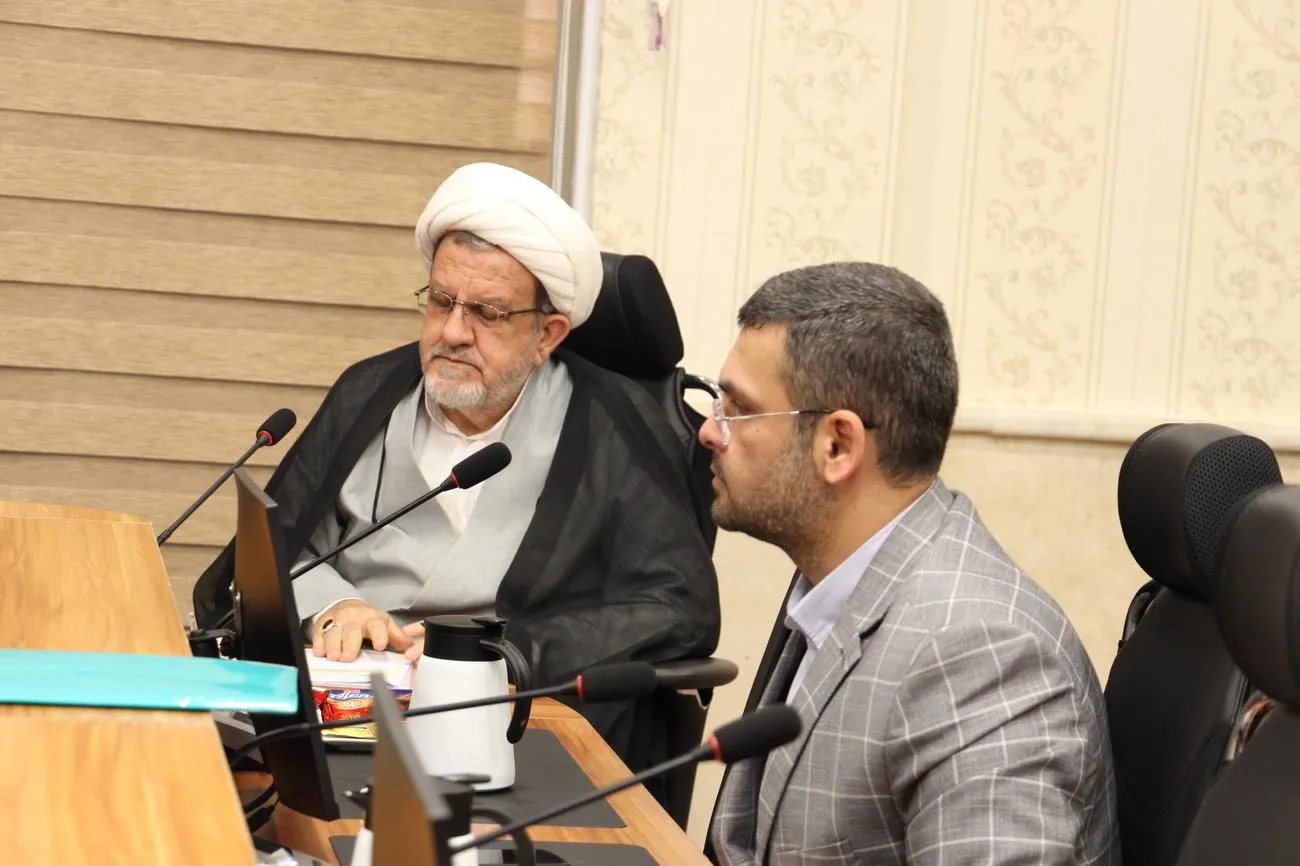دومین جلسه کمیته کمیسیون های تخصصی اجلاس سراسری نماز استان تهران