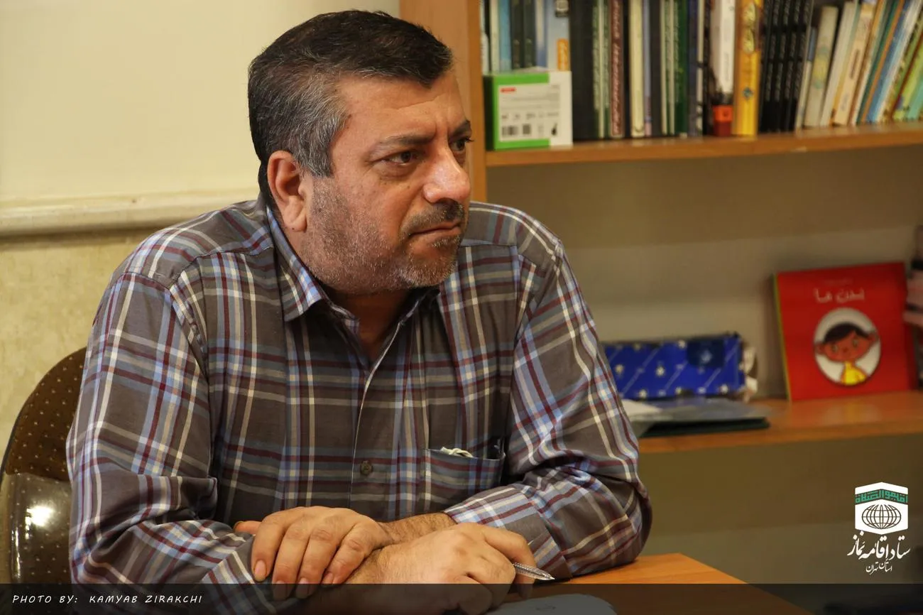 دیدار رئیس نظارت و ارزیابی اداره کل غله و خدمات بازرگانی استان تهران با مدیر ستاد اقامه نماز استان
