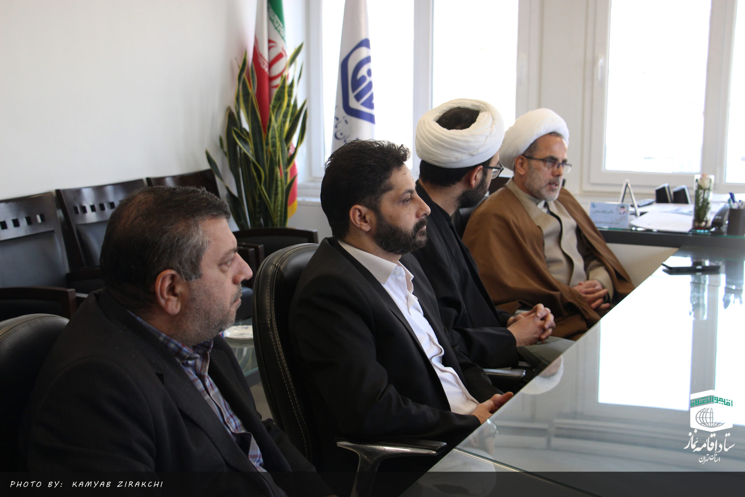 جلسه مدیر ستاد اقامه نماز استان تهران با مدیر کل درمان تامین اجتماعی استان