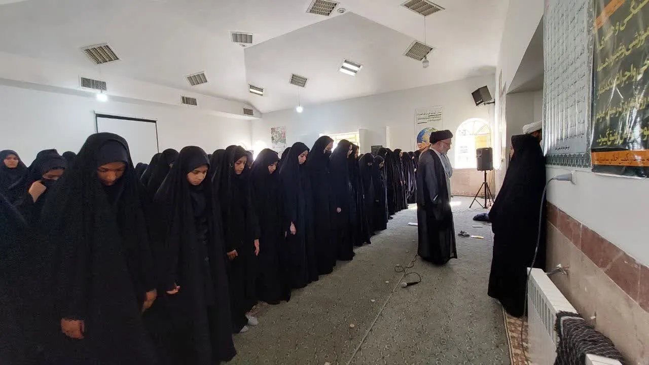 سلسله اجلاس نماز مدارس استان یزد