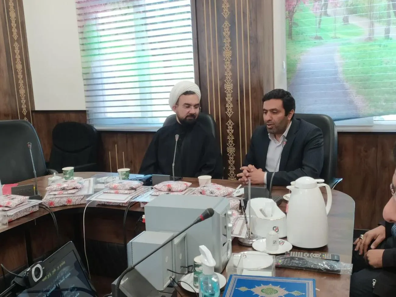 جلسه شورای اقامه نماز اداره کل گمرک استان سمنان برگزار شد