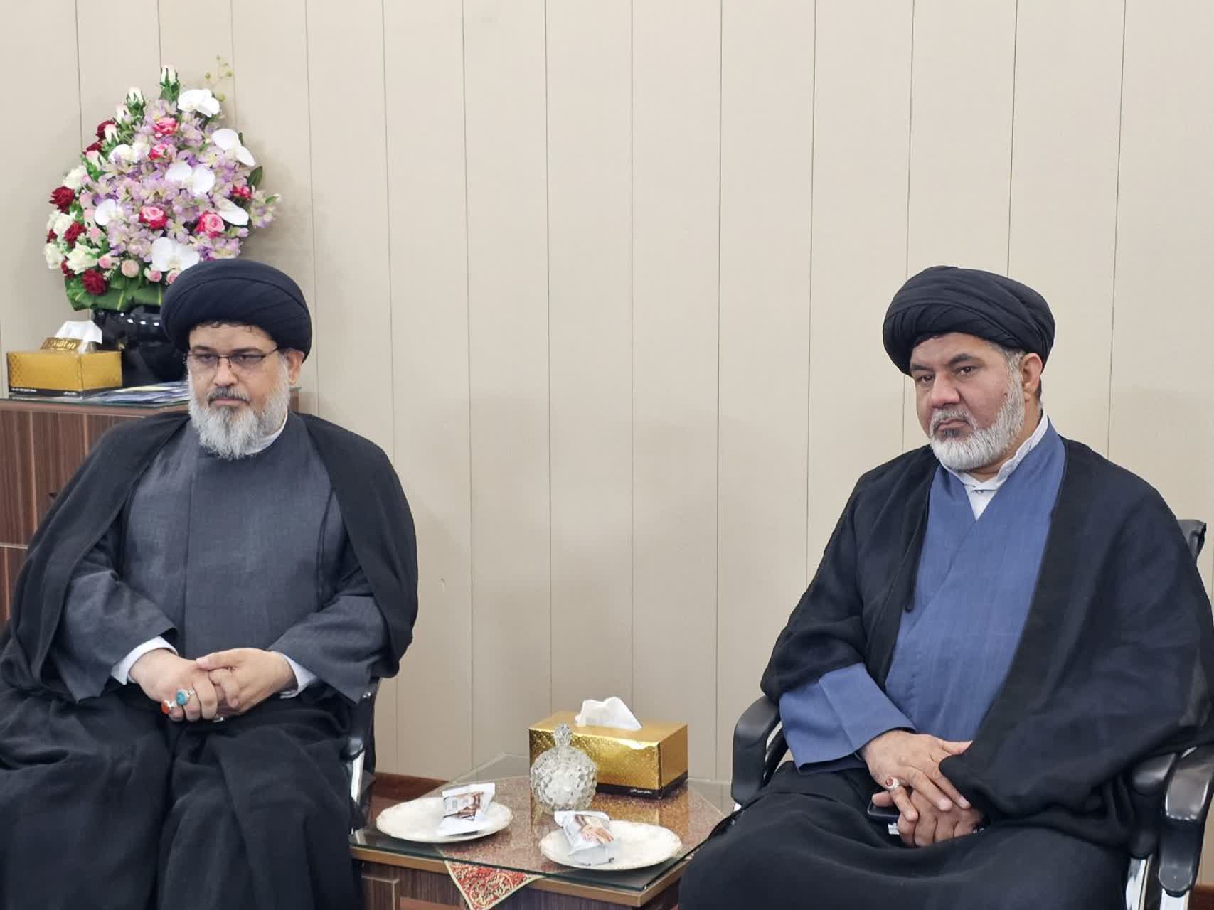 مدیر ستاد اقامه نماز استان با امام جمعه شهرستان بافق دیدار کرد