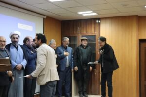 اختتامیه "شب شعر یاس کبود" با معرفی شعرای برگزیده در شهرستان تربت حیدریه برگزار شد