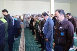 برنامه هفته یکروز در کنار کارگران با بازدید از کارخانه کاشی فیروزه برگزار شد