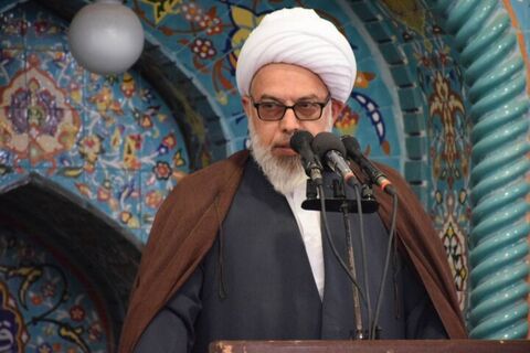 حجت الاسلام والمسلمین «حمید عبداللهیان» مدیر سطح عالی حوزه علمیه شاهرود و امام جمعه موقت