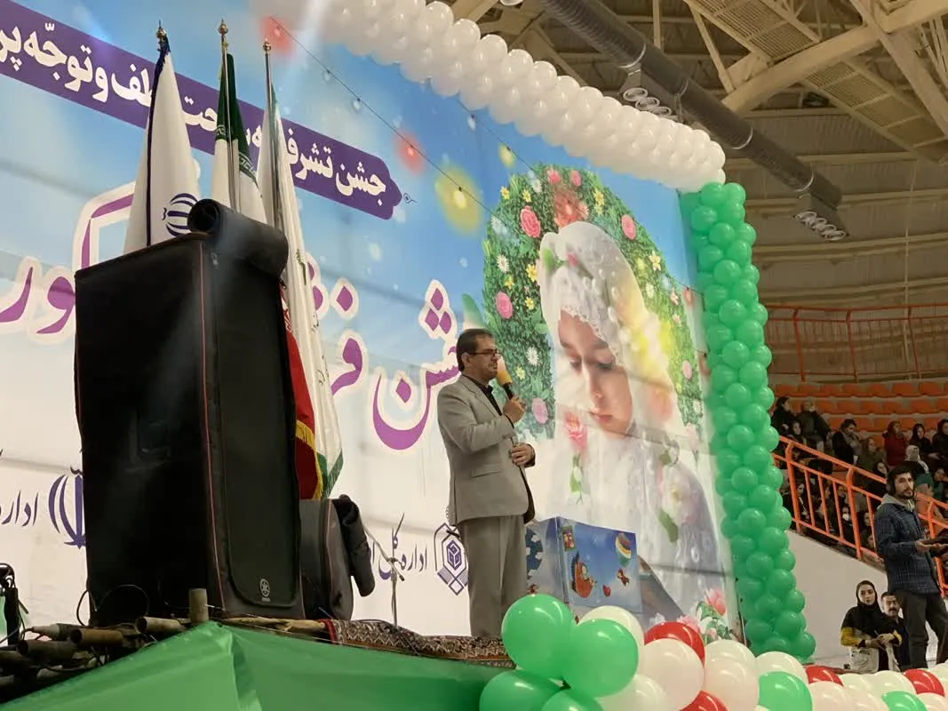 جشن تکلیف چهار هزار فرشته ی کرد در سنندج برگزار شد