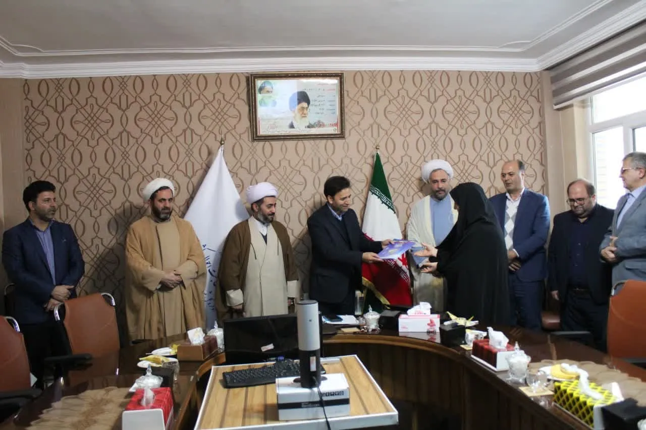 جلسه شورای اقامه نماز ثبت احوال