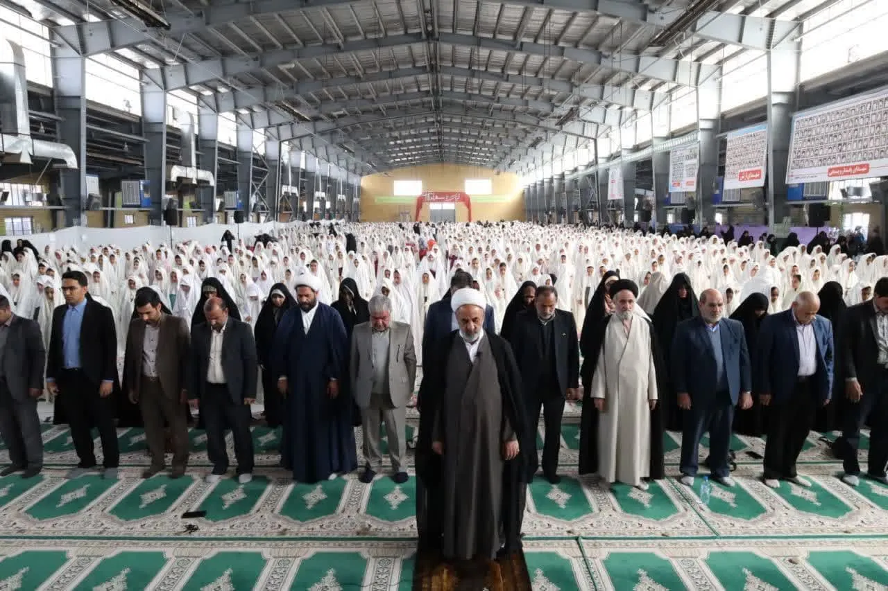 برگزاری جشن تکلیف دوهزار دختر مکلف شهرستان رفسنجان