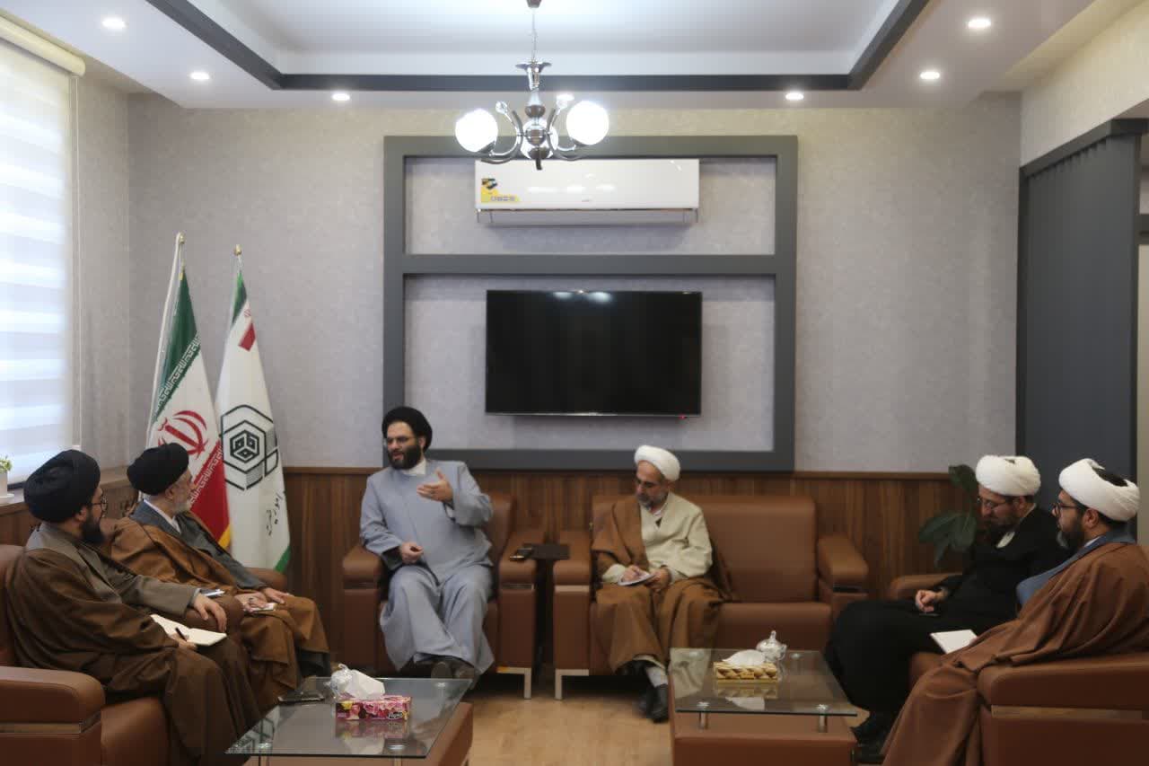 مدیر ستاد اقامه نماز با مدیرکل اوقاف و امور خیریه استان قزوین دیدار کرد