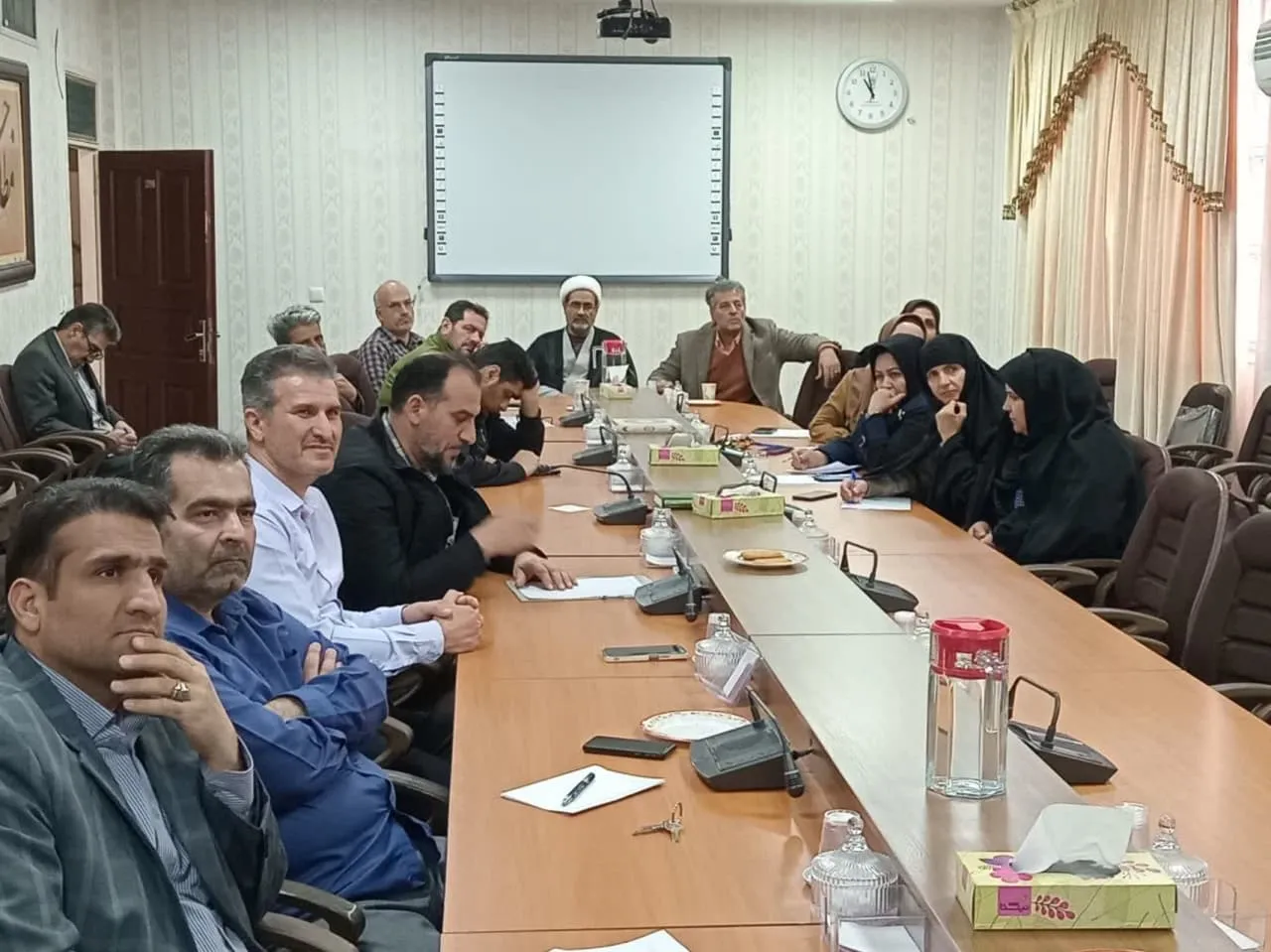 دوره آموزشی آداب و احکام نماز در اداره کل فرهنگ و ارشاد اسلامی استان مرکزی برگزار شد
