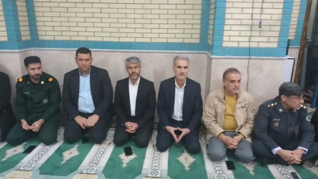 جشن تکلیف دانشآموزان آبدانان برگزار شد