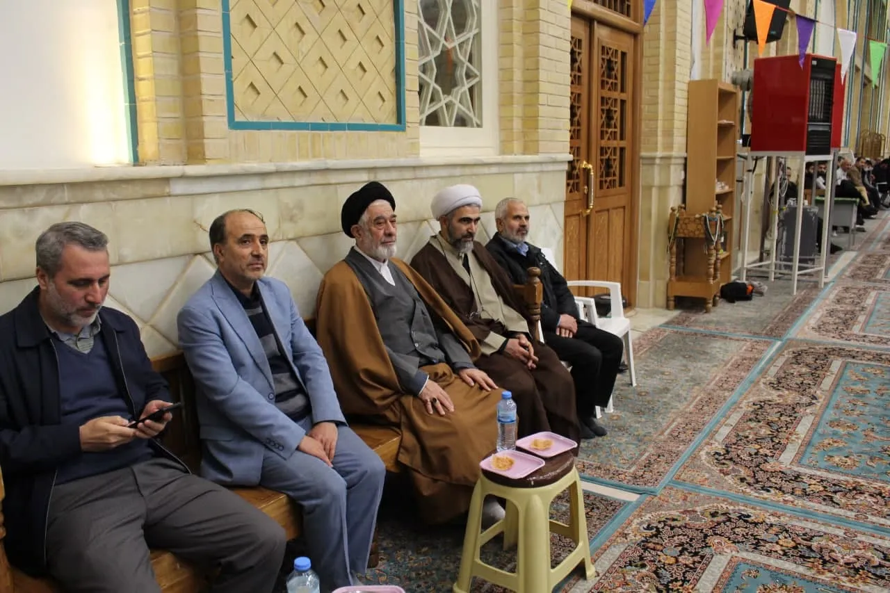 جشن تکلیف 300 دانش آموز پسر کلاس هشتم قزوین برگزار شد