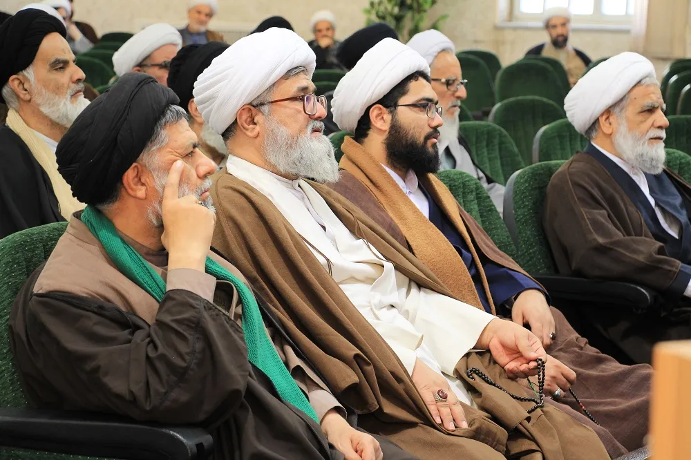 گردهمایی ائمه جماعات ادارات و دانشگاه های قم برگزار شد
