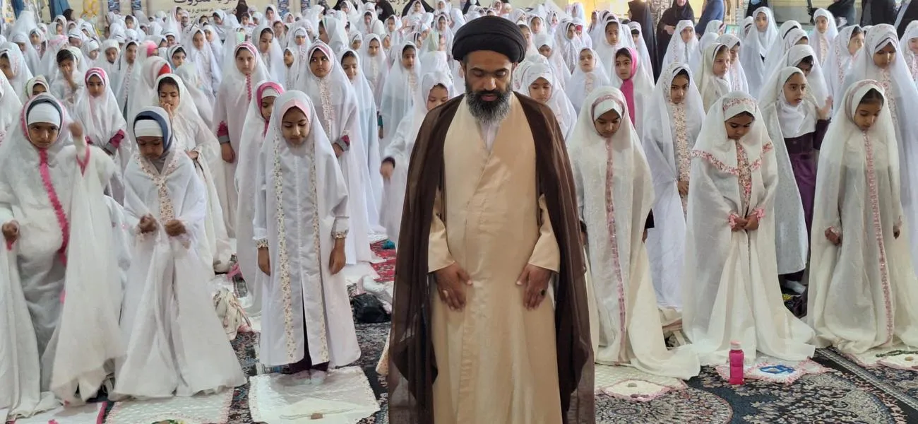 دانشآموز دختر کوه چناری فارس