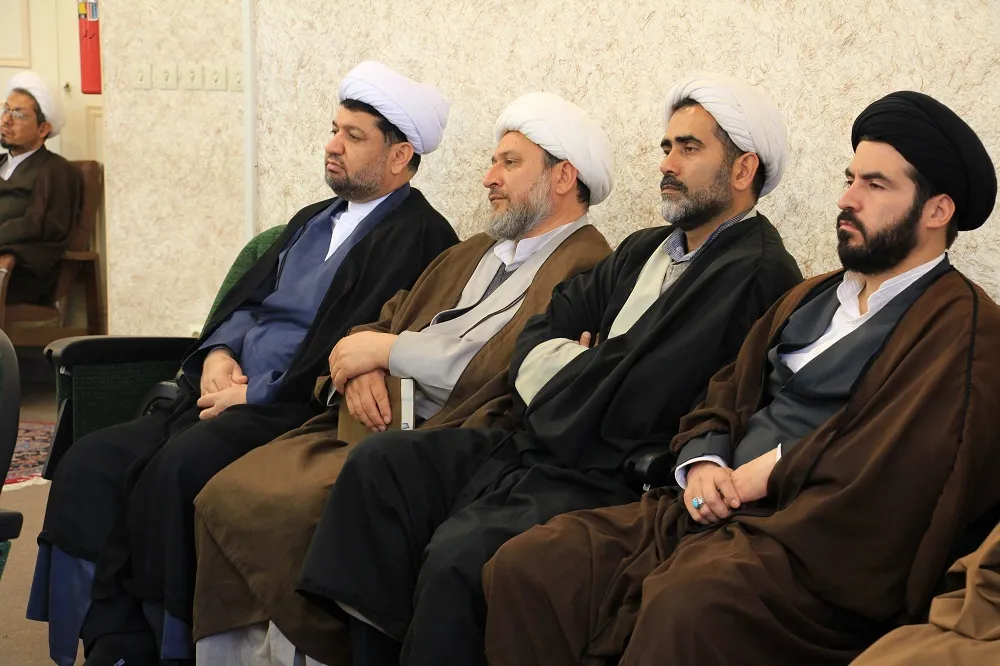 گردهمایی ائمه جماعات ادارات و دانشگاه های قم برگزار شد