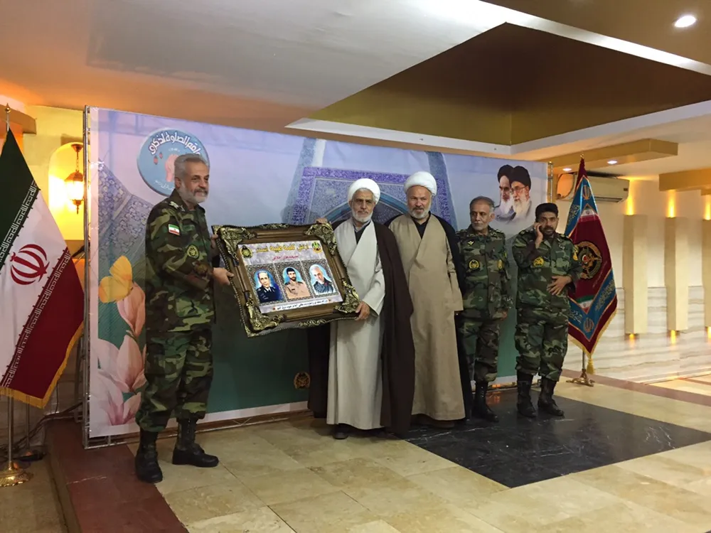 برگزاری اجلاس نماز در مقر جنوب شرق ارتش در کرمان