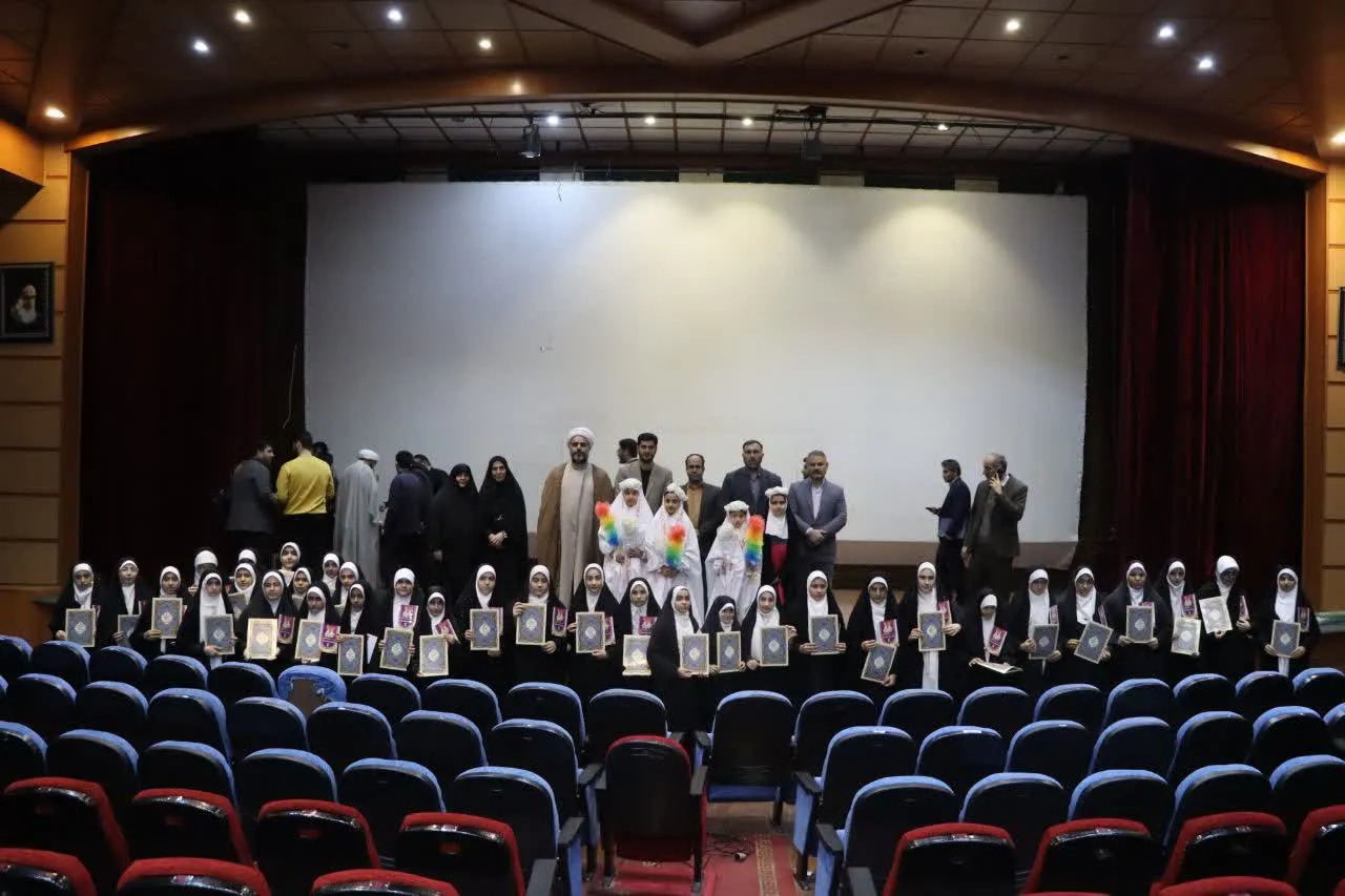 اجلاس نماز شهرستان فردیس برگزار شد