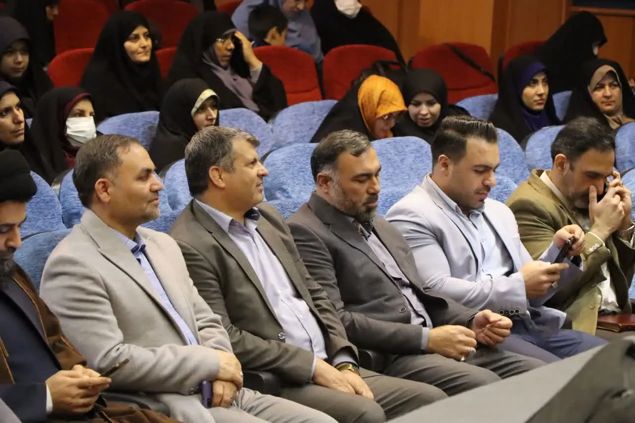 اجلاس نماز شهرستان فردیس برگزار شد