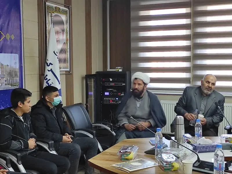 جشن آغاز عبادت و بندگی نومکلفان واحدهای تابعه فناوری اطلاعات برگزارشد