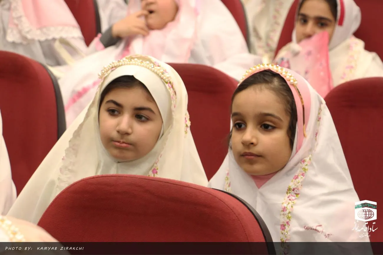 جشن تکلیف دانش آموزان دختر مدارس غیر انتفاعی شهرستان های استان تهران