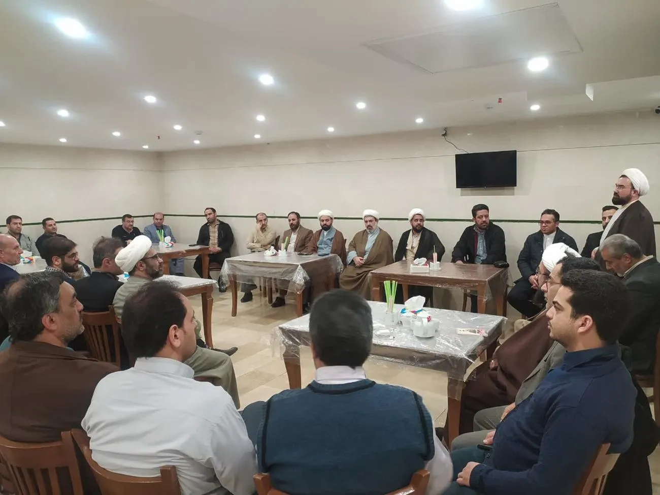 دوره آموزشی دبیران دستگاه های اجرایی ستاد اقامه نماز استان سمنان در مشهد مقدس