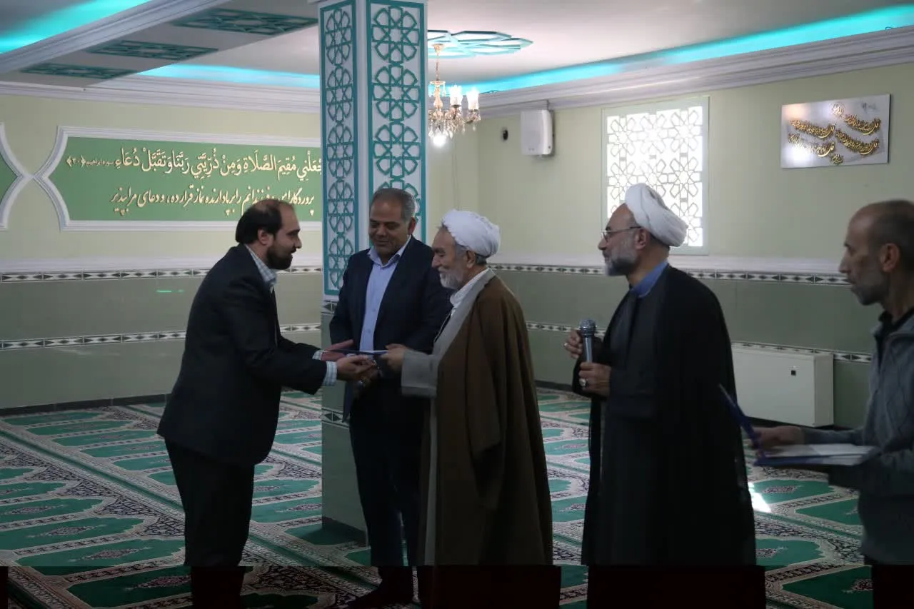 جلسه شورای اقامه نماز اداره کل راهدای و حمل و نقل جاده ای خراسان رضوی برگزار شد