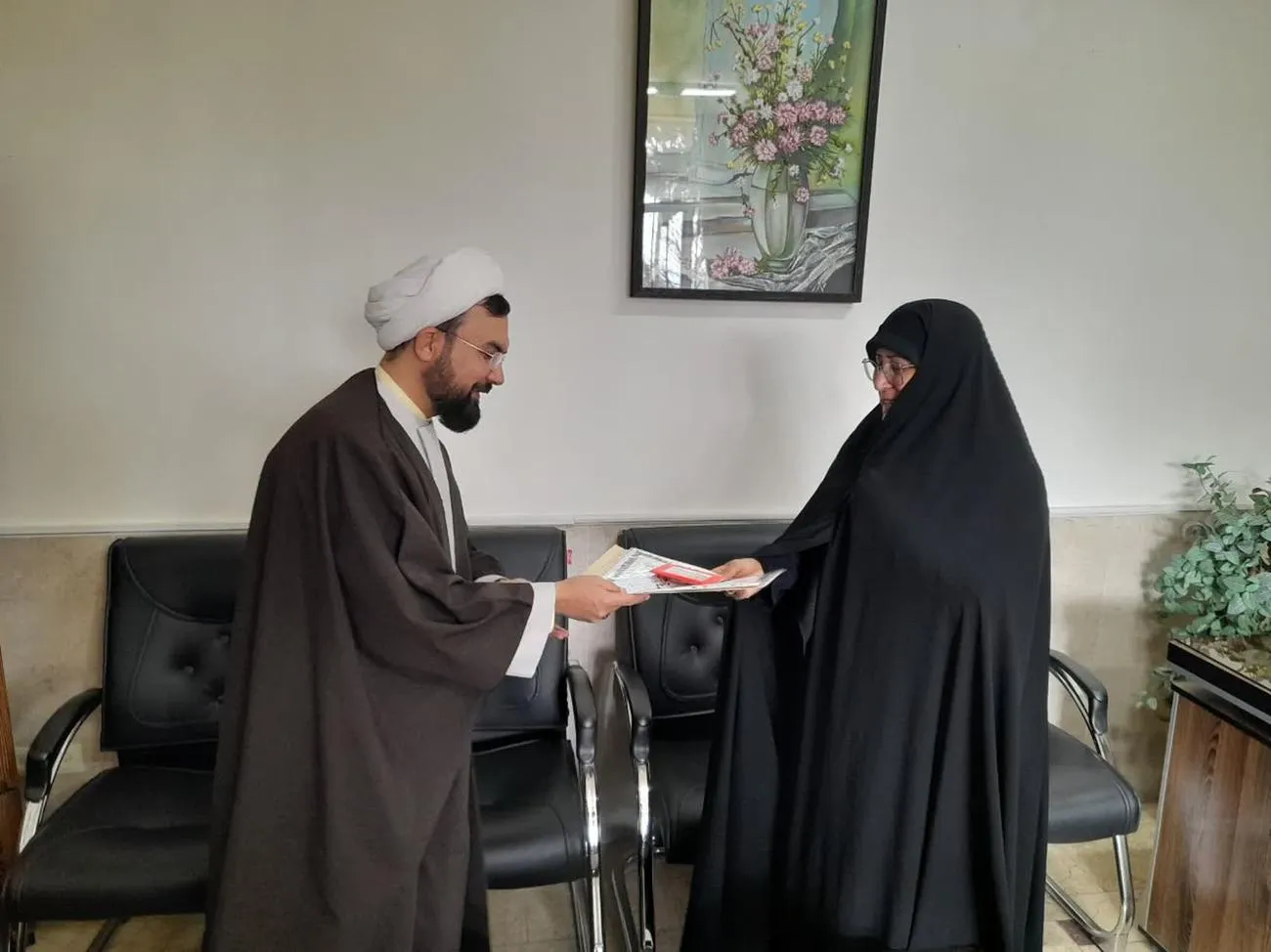 دیدار مدیر ستاد اقامه نماز استان با رئیس دانشگاه فنی دختران شاهرود