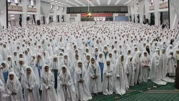 جشن تکلیف ۳ هزار دانشآموز مکلف بیرجند برگزار شد