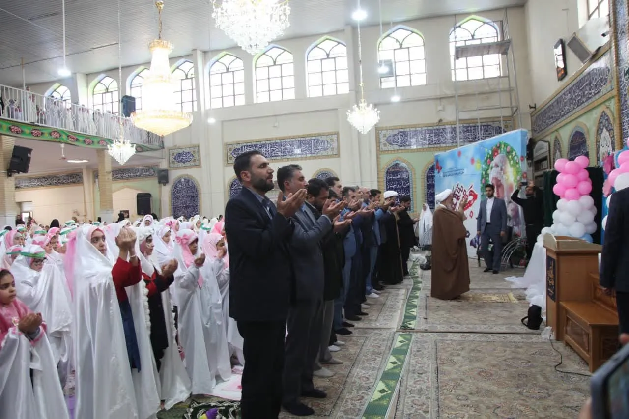 جشن تکلیف 1000 دانش آموز دختر کرمانشاهی برگزار شد-1