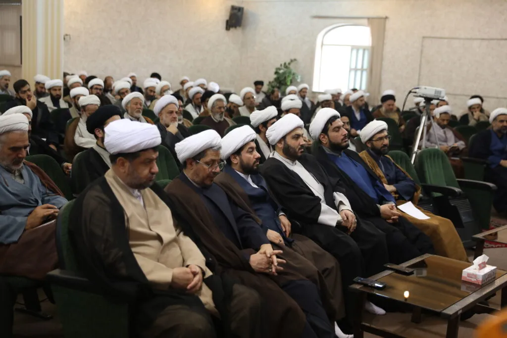 هفدهمین همایش تخصصی ائمه جماعات مدارس قم برگزار شد