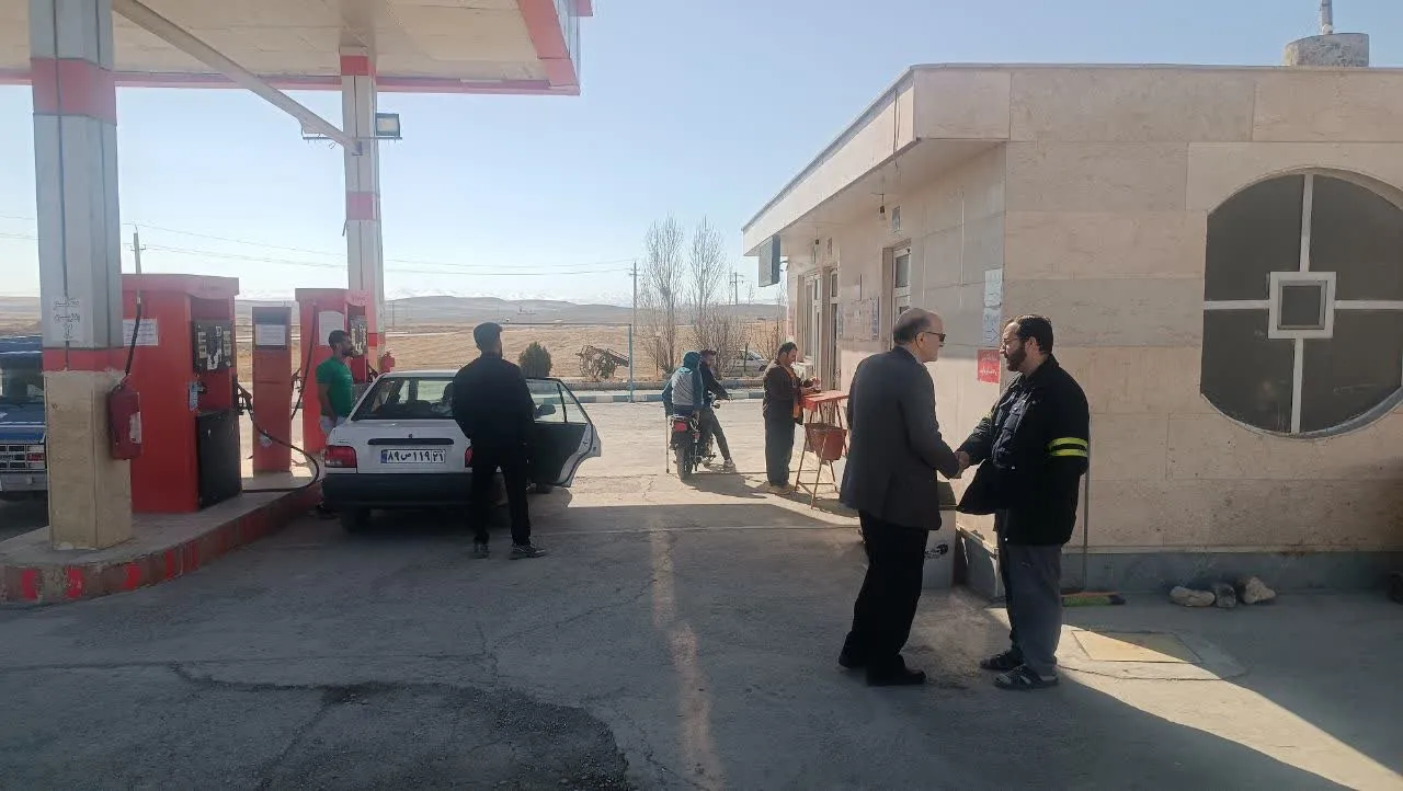 مدیر ستاد اقامه نماز استان کردستان از نمازخانه های راه های مواصلاتی بازدید کرد