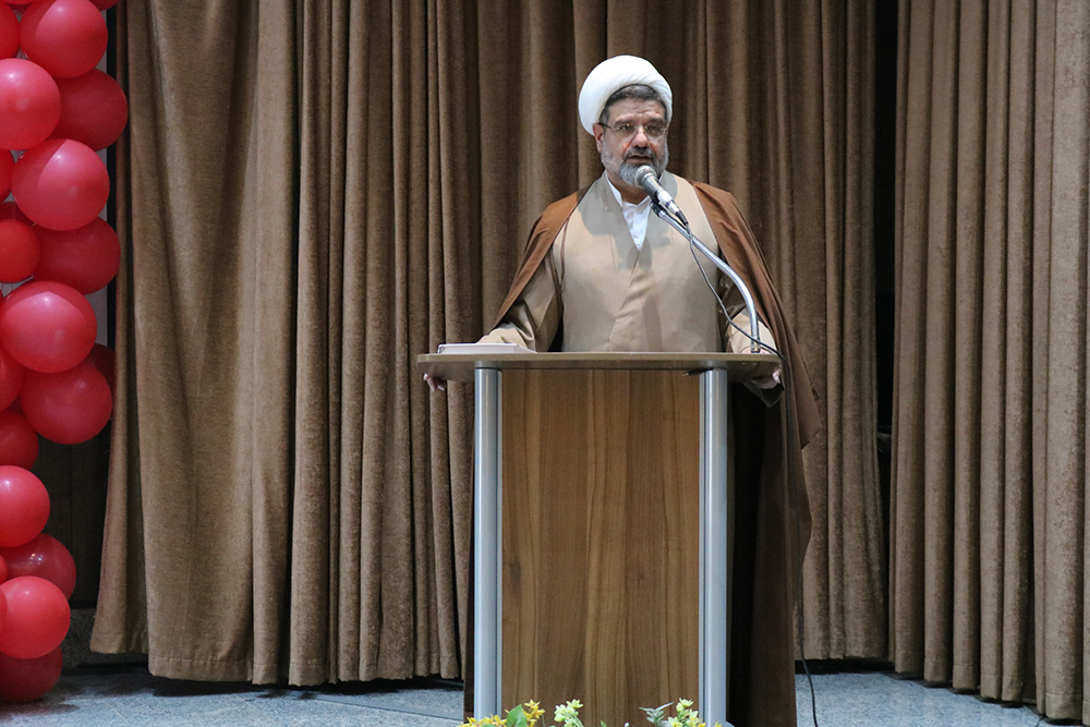 اجلاس نماز دانش آموزی شهر پیربکران اصفهان