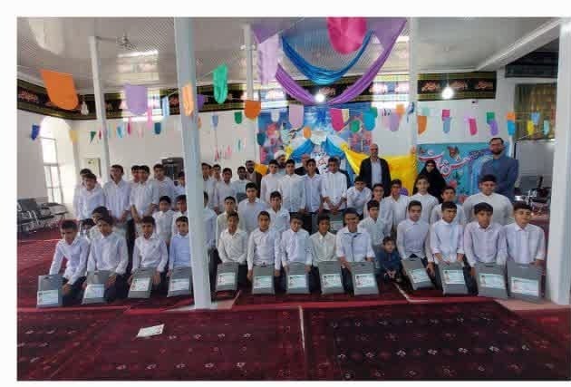 برگزاری جشن تکلیف ۵۰ دانش آموز پسر درشهر آیسک