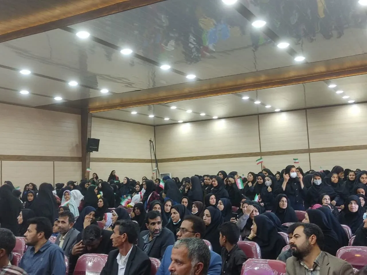 اجلاسیه نماز دانش آموزی عشایر استان کرمان در شهرستان عنبرآباد