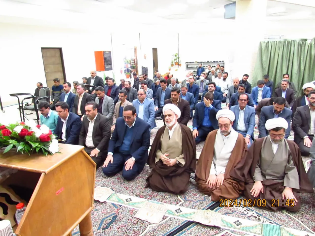 اقامه نماز وحدت بخش ادارات استان کرمان