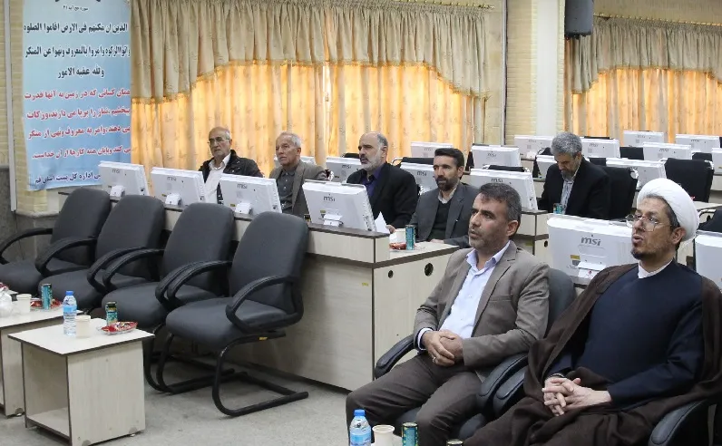 هفتمین نشست هسته مرکزی یاوران نماز قم برگزار شد