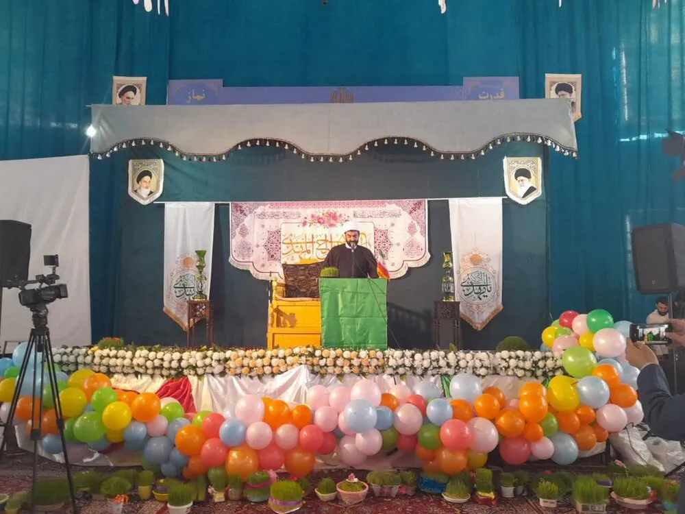 برگزاری جشن تکلیف دانش آموزی هزار نفره در شهرستان نورآباد