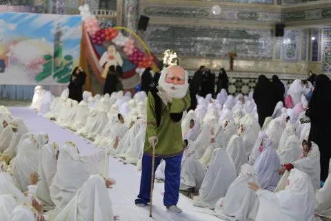 گزارش تصویری از جشن تکلیف هزار دانش آموز دختر در شهرکرد
