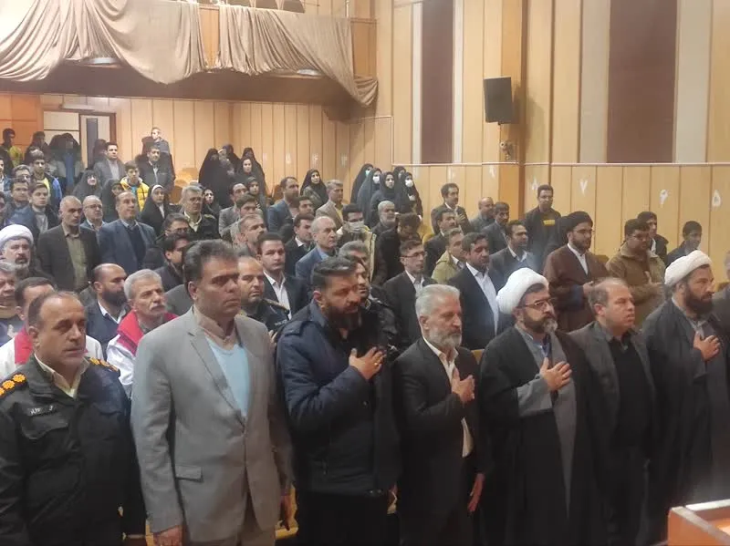 دهمین اجلاس نماز شهرستان شهرکرد برگزار شد