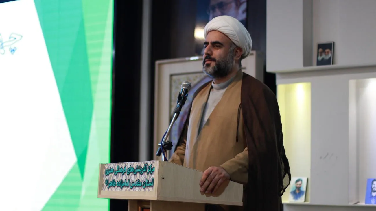 چهارمین همایش ائمه جماعت و دبیران نماز دستگاههای اجرائی استان برگزار شد