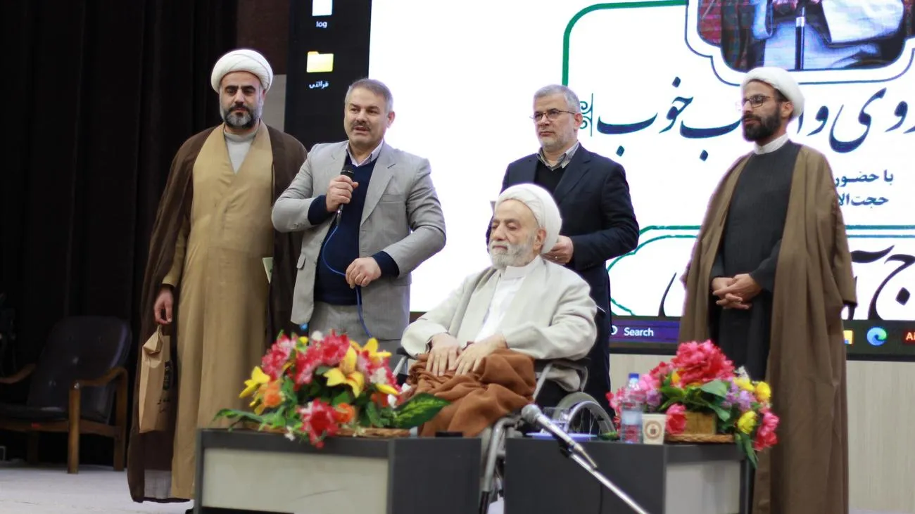 همایش تقدیر از پویش و جشنواره نماز خوب برگزار شد