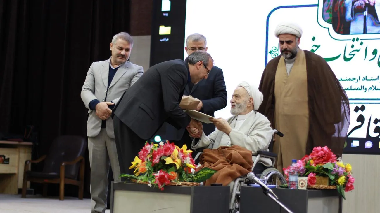 همایش تقدیر از پویش و جشنواره نماز خوب برگزار شد