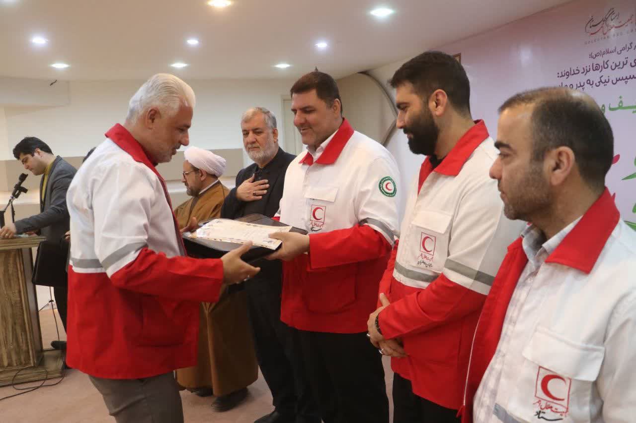 از فعالان نماز جمعیت هلالاحمر گلستان تجلیل شد