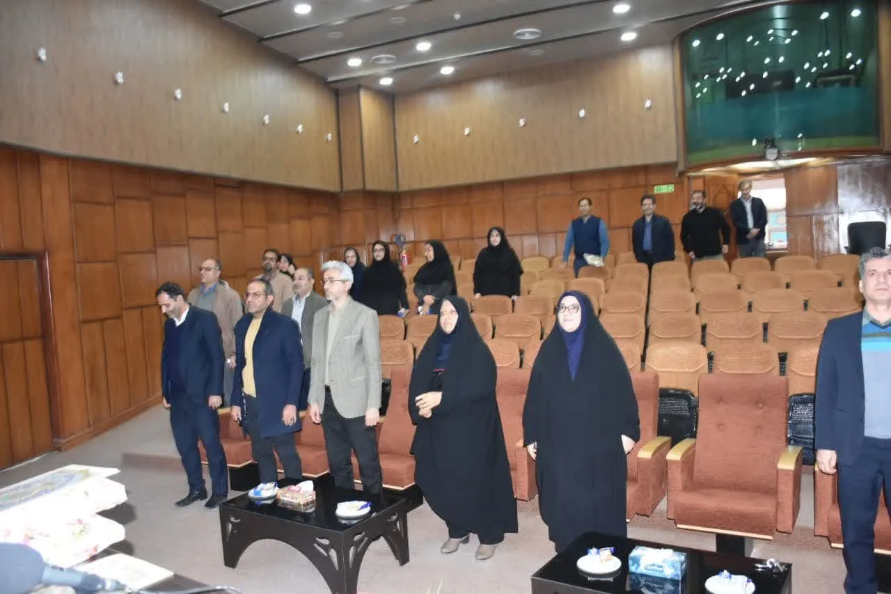 برگزاری شورای اقامه نماز سازمان مدیریت و برنامه ریزی استان لرستان