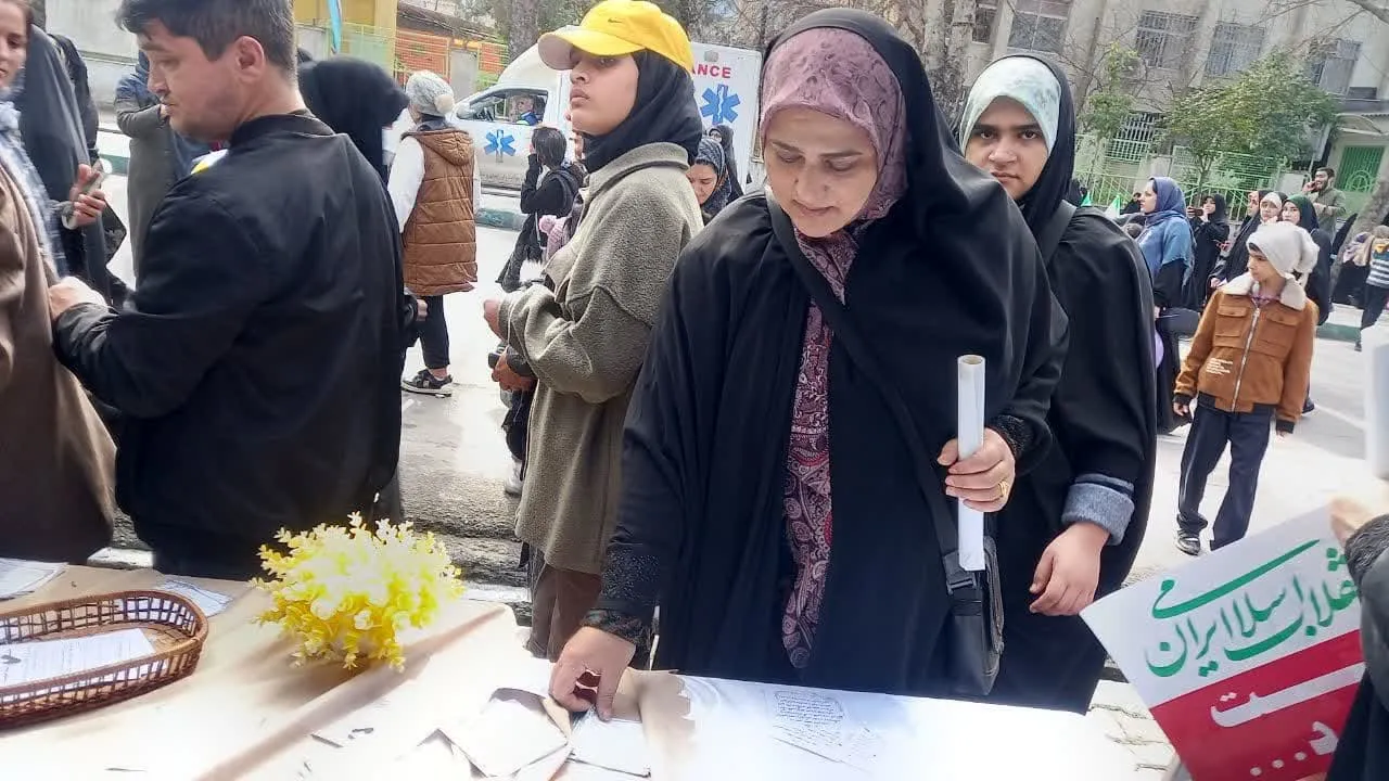 برپایی موکب نماز و مهدویت در راهپیمایی روز ۲۲ بهمن در گرگان