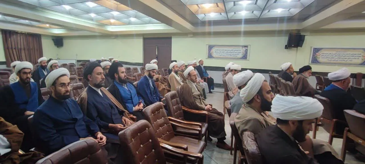 برگزاری کارگاه توانمند سازی ویژه ائمه جماعات دستگاه های اجرایی استان لرستان